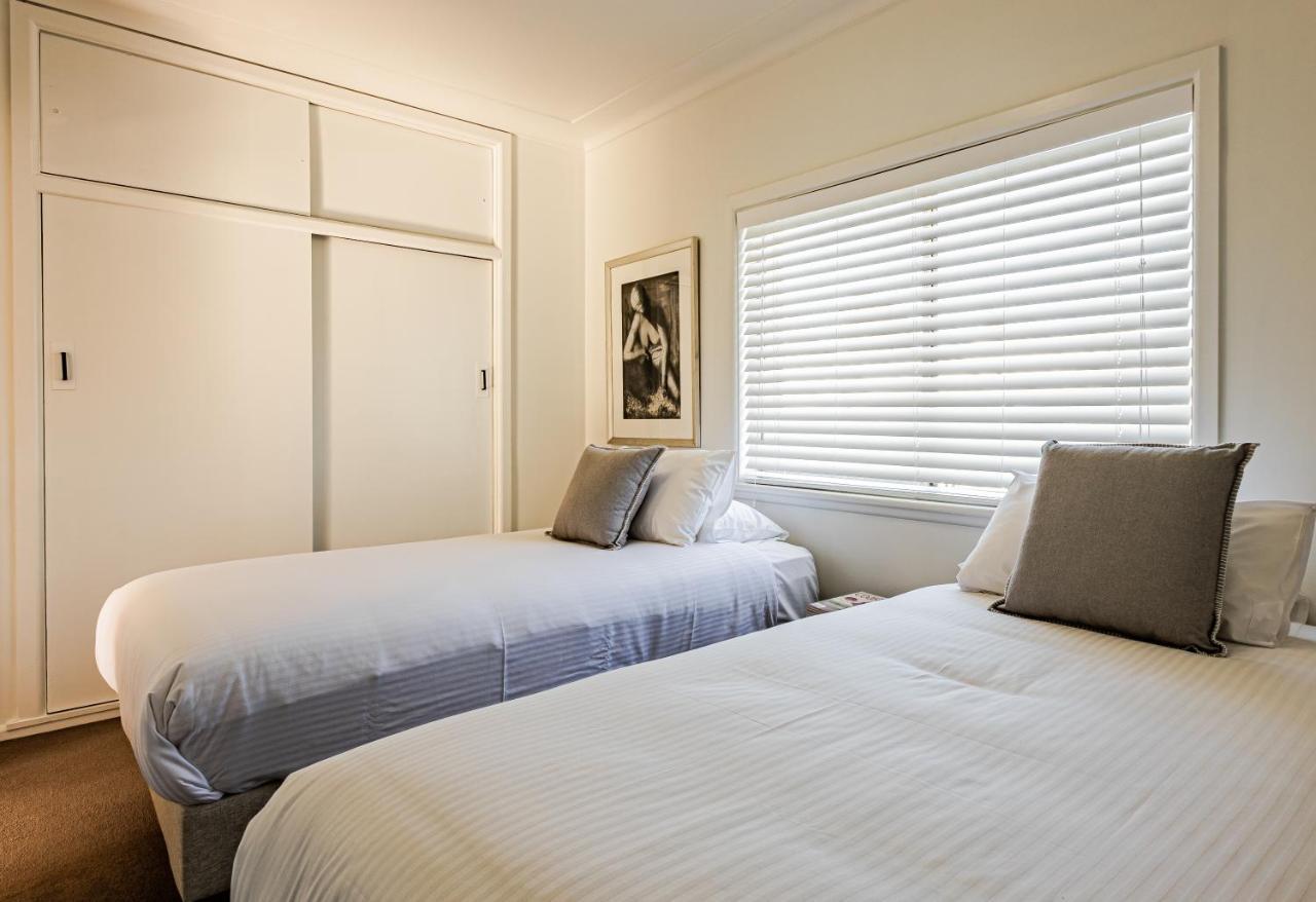 Bay Breeze Boutique Accommodation Батманс-Бэй Экстерьер фото