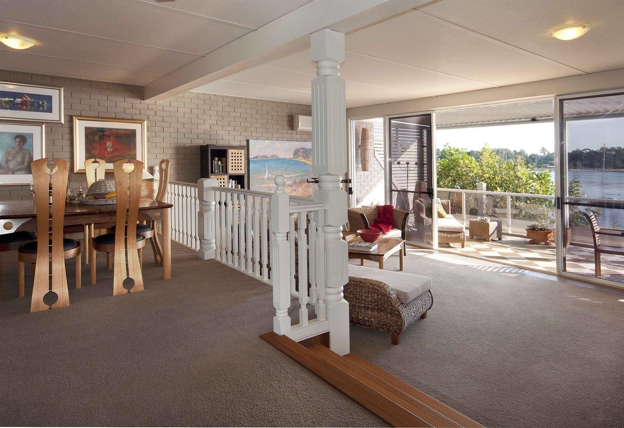 Bay Breeze Boutique Accommodation Батманс-Бэй Экстерьер фото